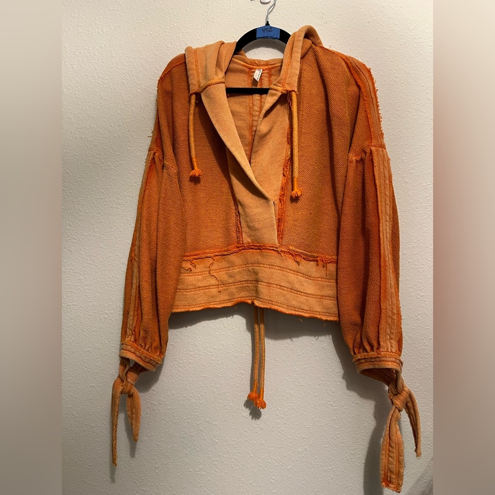 #452 Free People Movement Half Court Sweat in Paprika size Medium - Picture 3 of 7